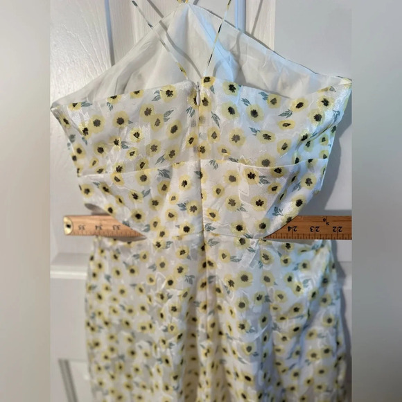 ANTHROPOLOGIE | Hutch | Yellow Motif Ditsy Floral Seaside Romper 4 Halter Shorts - Picture 15 of 16
